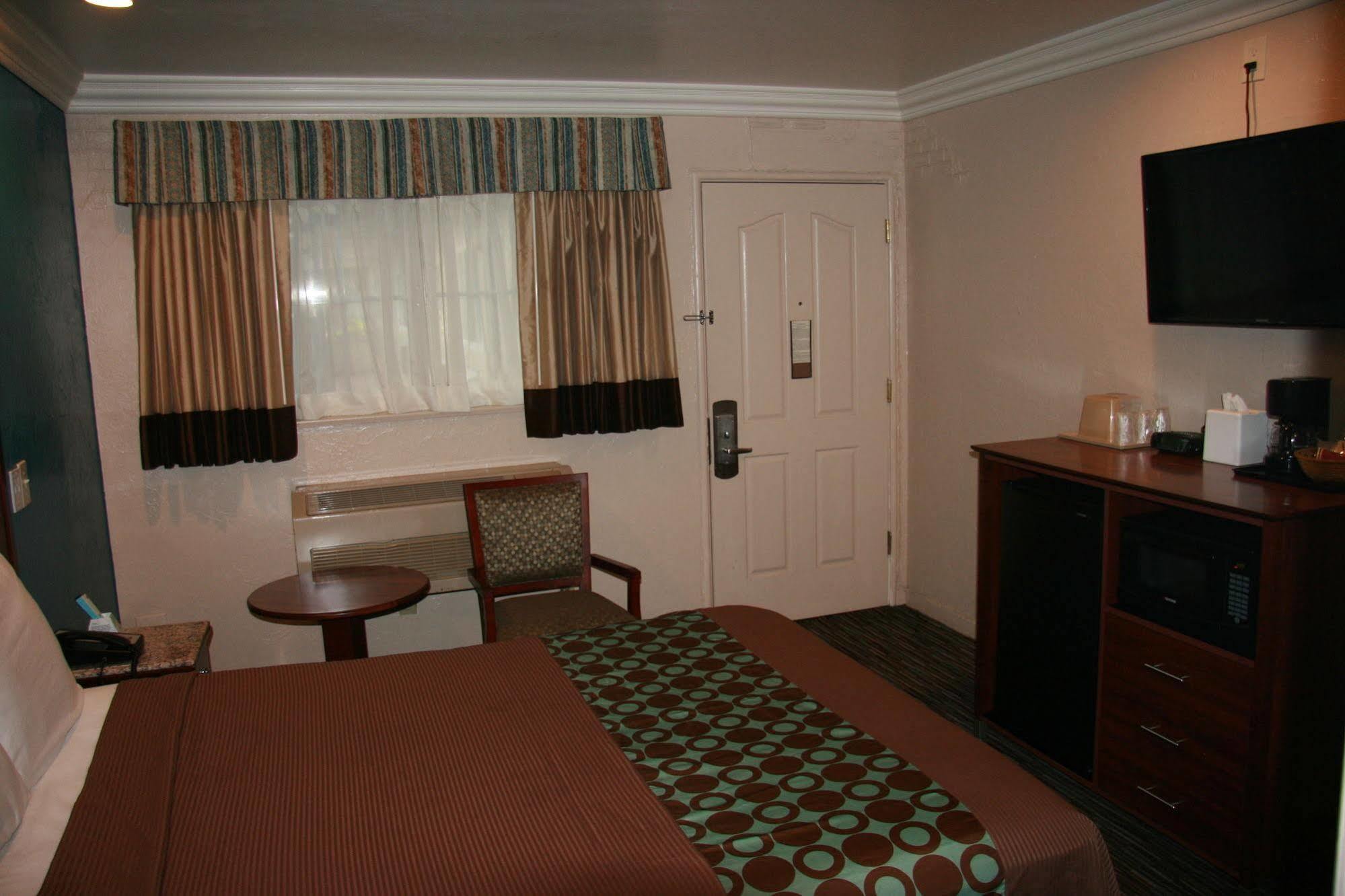 Civic Center Lodge / Lake Merritt Bart Oakland Bagian luar foto